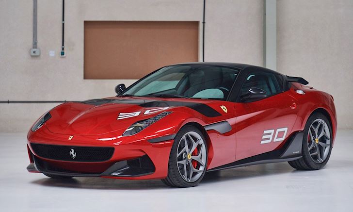 Siêu phẩm Ferrari SP30 lộ diện sau 6 năm mất tích