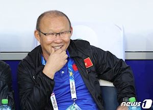 HLV Park Hang-seo ra tiêu chí chọn cầu thủ gốc Việt