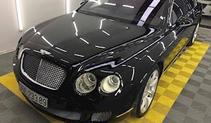 Siêu sang Bentley 10 tỷ sau 10 năm rớt giá thảm hại