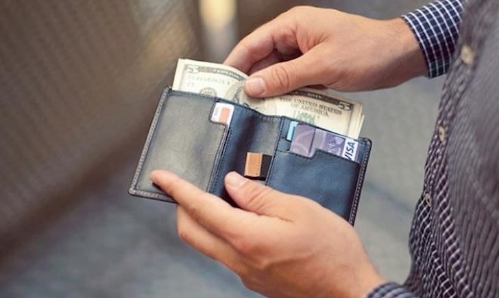 6 món đồ đàn ông nhất định phải có trong ví của mình