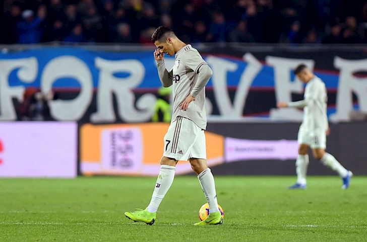Loạt kỷ lục của Ronaldo và đồng đội chấm dứt sau thảm bại trước Atalanta
