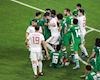 Thua đau phút bù giờ, 'ông kẹ' Iran sắp mất vé World Cup