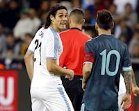 Messi và Cavani cạ kèo đấm nhau ngay trên sân