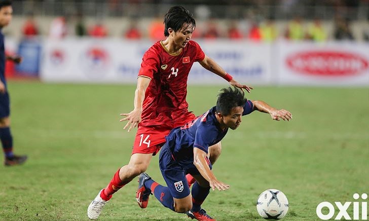 TRỰC TIẾP Việt Nam vs Thái Lan (0-0, hết giờ): May mắn giữ ngôi đầu bảng