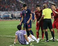 Duy Mạnh 'cực gắt' cho rằng Kawin ăn vạ giúp Thái Lan tránh bàn thua