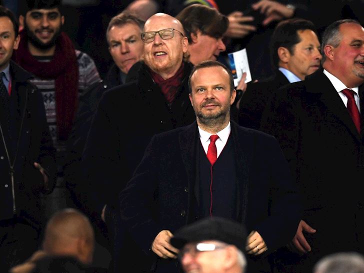 Sợ Solskjaer quá non, Ed Woodward cuống cuồng chiêu mộ 'hàng khủng' cho Man Utd