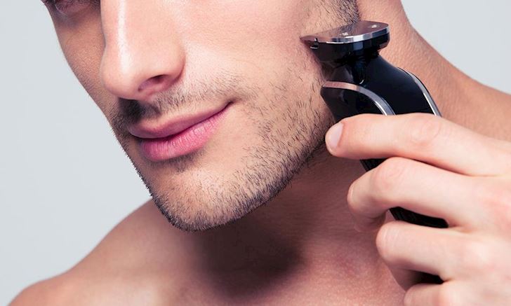 Bạn có đang hủy hoại da mặt? 8 điều nên và không nên làm khi cạo râu