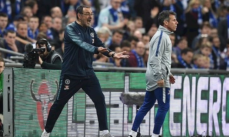 Kepa công khai phản Sarri, Chelsea mất chức vô địch League Cup vào tay Man City