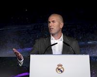 Zidane bất ngờ nói về Ronaldo trong ngày trở lại Real