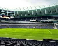 CLIP: Kỳ lạ sân bóng 30.000 tỷ của Tottenham thiếu chỗ... đá phạt góc