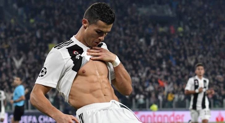 TRỰC TIẾP Juventus 3-0 Atletico: Hat-trick thần thánh của Ronaldo (Hết giờ)
