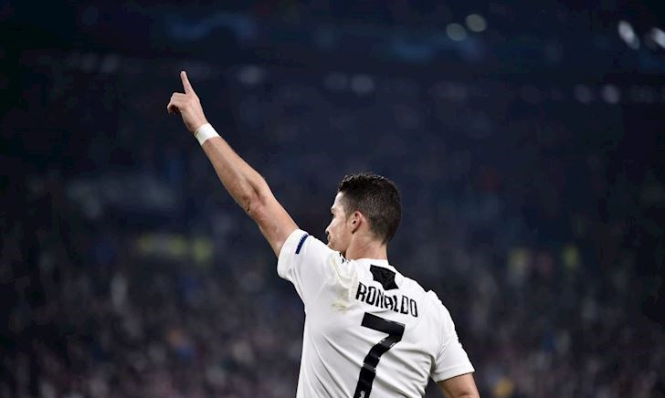 Ronaldo lập hat-trick thần thánh, lịch sử Champions League ghi thêm cái tên Juventus