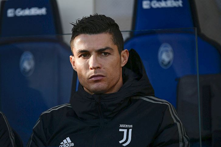 Vắng Ronaldo, Juventus nhận kết cục bi thảm trước Genoa