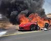 Hàng loạt siêu xe Ferrari có nguy cơ tự bốc cháy thành than