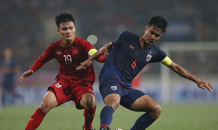 Bị bóng đá Việt Nam vượt mặt, tuyển Thái Lan tìm HLV châu Âu giải cứu