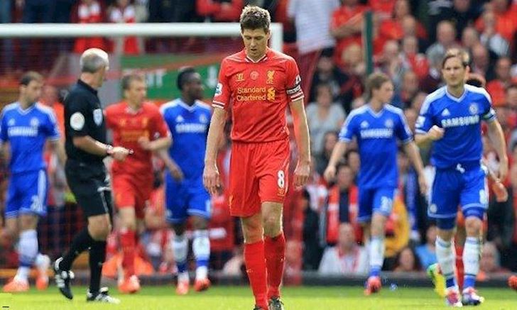 Liverpool vs Chelsea: 5 năm cú trượt chân kinh điển