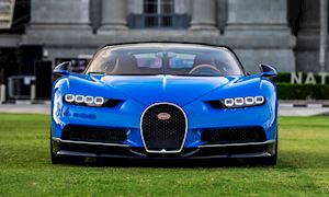 Đại gia bỏ trăm tỷ mua Bugatti Chiron nhưng không thể lái ra đường