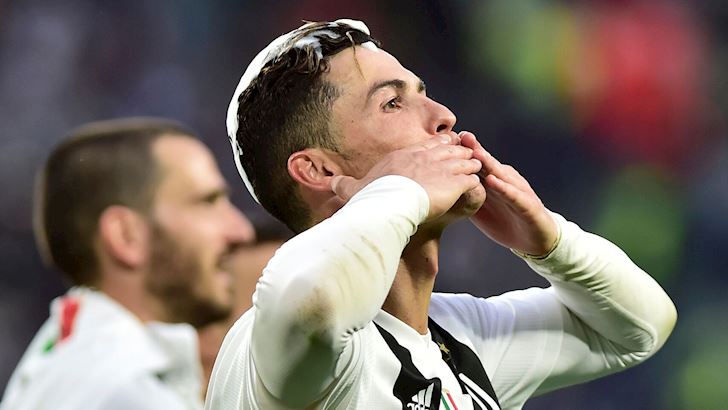 Ronaldo - Bau vat giup Juventus chinh phat Serie A anh 2