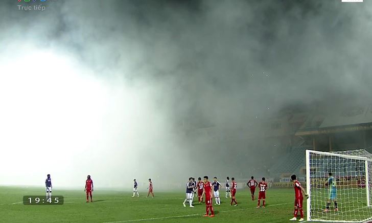 Điểm nóng ngày 25/4: Hà Nội FC không phục án phạt pháo sáng