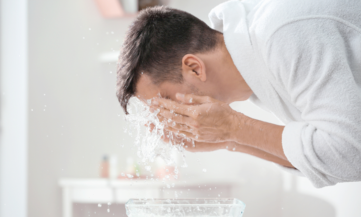 Những sai lầm phổ biến khi rửa mặt khiến da càng ngày càng xấu