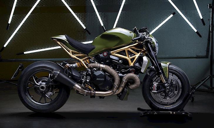 Ngắm Ducati Monster 1200R dát vàng sang chảnh