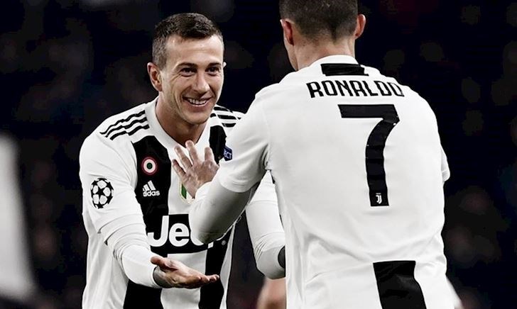 Ajax vs Juventus: Không Ronaldo ai cứu Bà đầm?