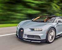 Chủ xe tự đạp lút ga siêu xe Bugatti Chiron tới tốc độ 420 km/h