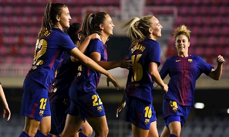 Eibar - Barca: Messi và đồng đội nhờ chị em phụ nữ 