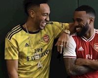 Arsenal lộ áo đấu mùa mới "cực chất"
