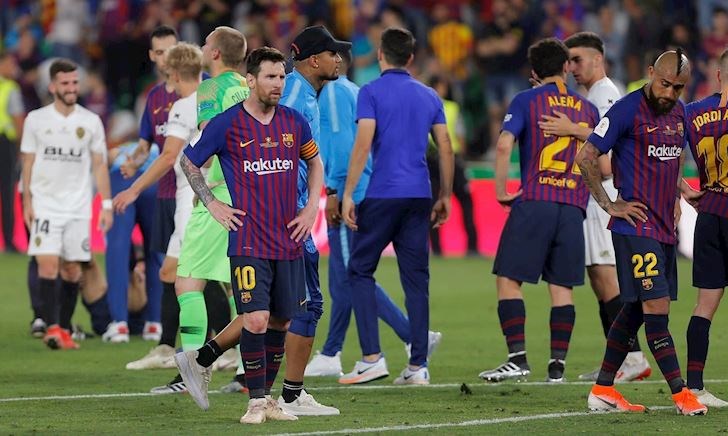 Chuyển nhượng Barca: 9 người bị 'trảm' sau cú sốc cuối mùa