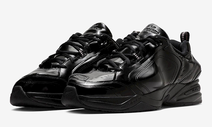 Thần thái nằm ở việc chọn giày: 4 đôi sneaker đen làm nên đẳng cấp quý ông