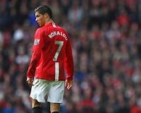 Ronaldo ra đi, áo số 7 đã "hại" MU thế nào?