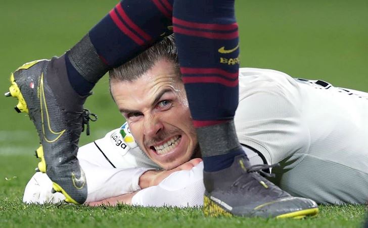 Hazard vừa đến, Bale liền quậy Real
