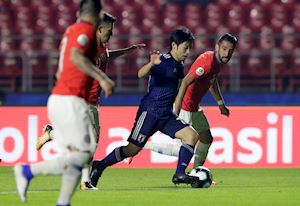 5 điểm nhấn Chile vs Nhật Bản: Sanchez hồi sinh, 'Messi Nhật' khoe tài