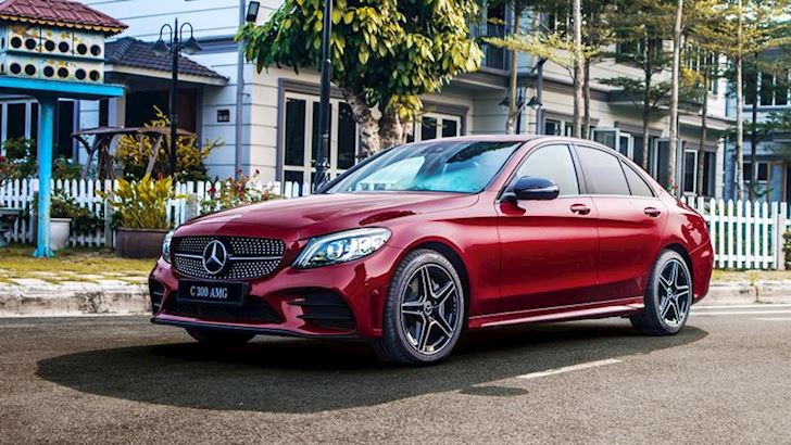 Bảng giá xe Mercedes C300 AMG 2019 mới nhất tháng 10/2019