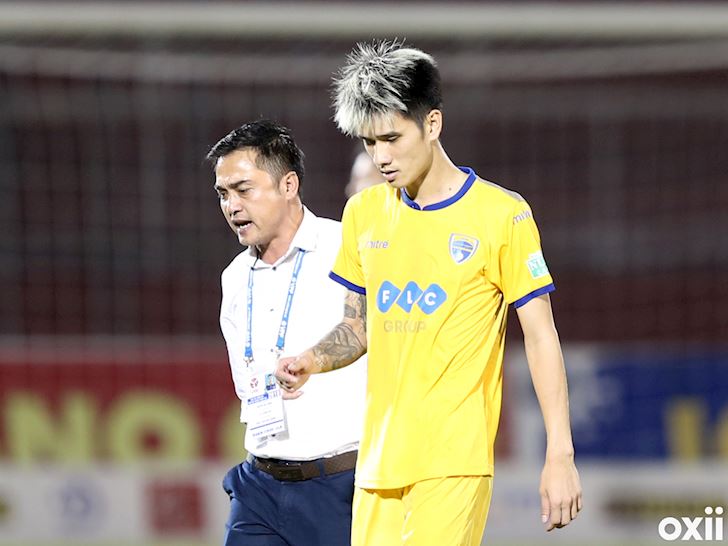 Đinh Tiến Thành ám chỉ Thanh Hóa FC 'vong ơn bội nghĩa'
