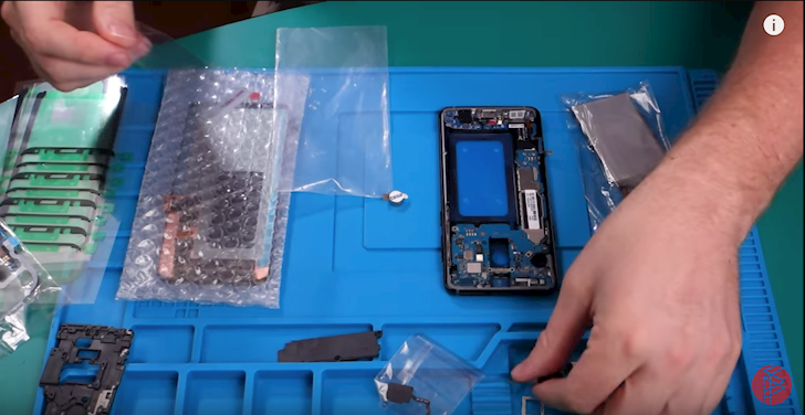 [Video] Hành trình đi mua linh kiện và tự lắp ráp Galaxy S9+
