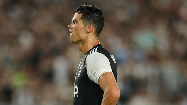 Juventus bị 2000 người kiện vì 'lừa đảo' vụ Ronaldo