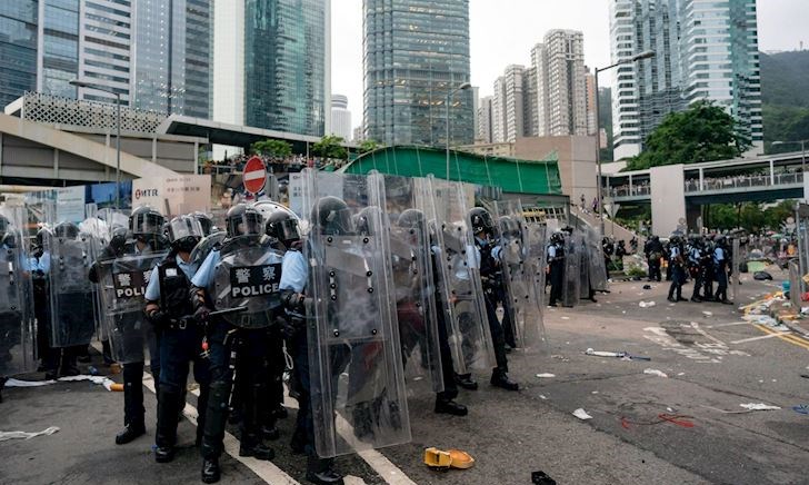 Hồng Kong bạo loạn, Man City có động thái bất ngờ