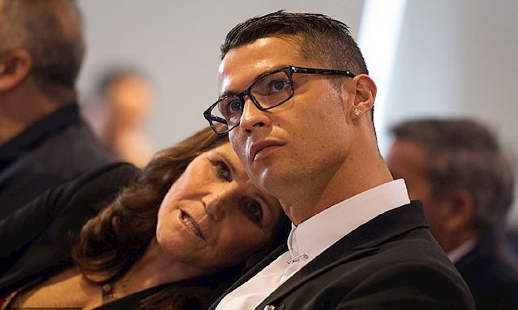 Ronaldo thừa nhận hối lộ nạn nhân cáo buộc hiếp dâm 10 tỷ