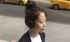 Human Headphones: Không dây, Dạng chụp tai, Ghép lại làm thành loa, rất Múp' và rất mắc