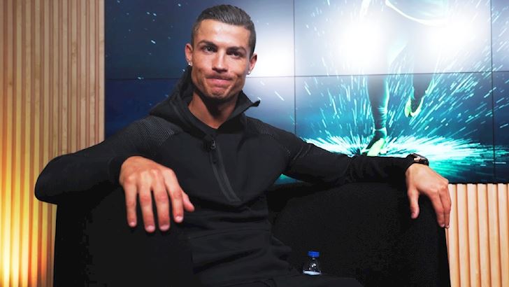 Rúng động: Ronaldo tiết lộ thời điểm treo giày