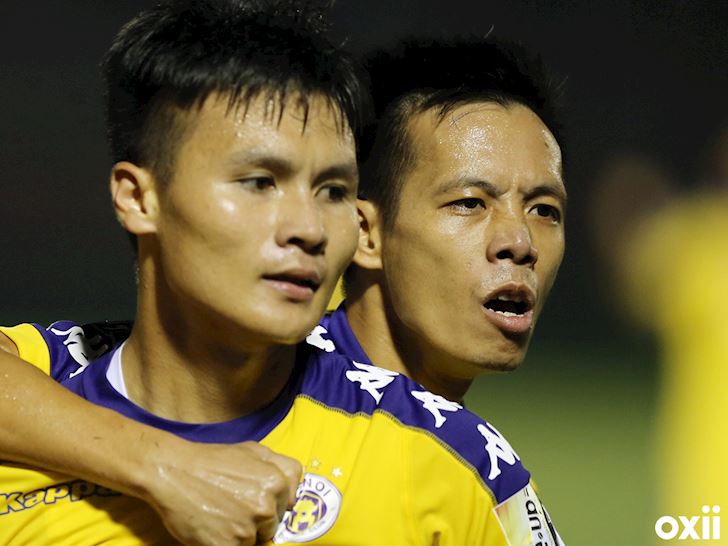 Bị thầy Park gạt bỏ, Văn Quyết bùng nổ giúp Hà Nội vào chung kết AFC Cup 2019