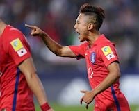 'Messi Hàn Quốc' đá cặp Công Phượng ở Sint-Truiden?