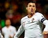 Ronaldo rực sáng với poker, Bồ Đào Nha đè bẹp Lithuania