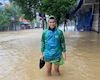Báo Thái ngỡ ngàng khi cầu thủ Việt Nam thi đấu bất chấp bão lụt