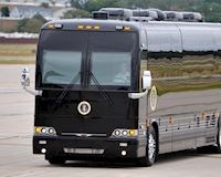 Khám phá chiếc xe buýt 25 tỷ, kiêm luôn văn phòng của Tổng thống Mỹ