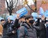 Bị chê "hoạ mi" ngắn, các oppa Hàn Quốc biểu tình đòi quyền bình đẳng