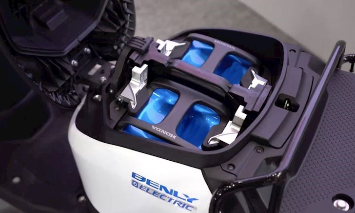 Honda, KTM, Piaggio và Yamaha hợp tác phát triển chung 1 loại pin cho xe máy