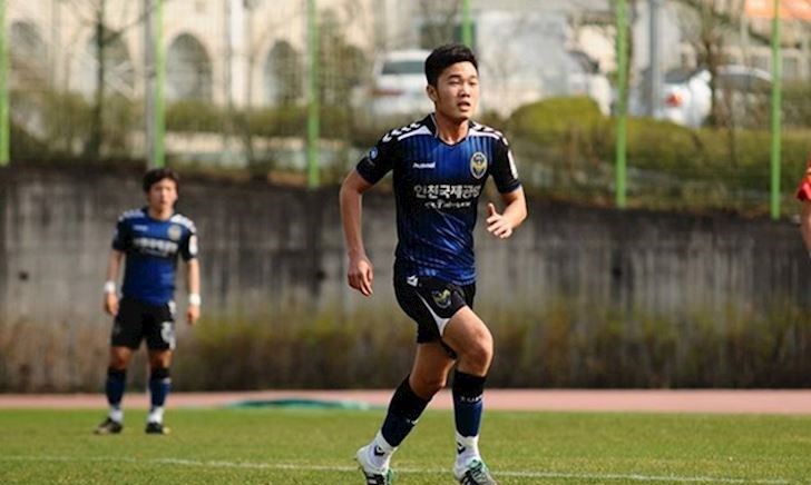 HLV Hàn Quốc chê Xuân Trường thua cầu thủ trẻ Indonesia